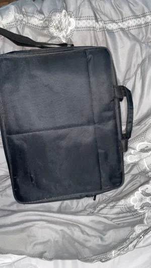 حقيبه كمبيوترات لكل الأنواع و الأحجام محموله