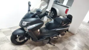 سكوتر sym GTS 125  بحالة الوكالة