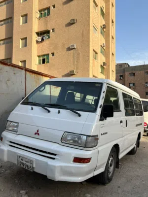 L300 2010 for sale excellent condition