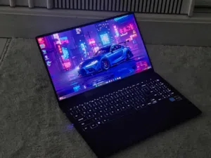 Galaxy Book Pro 15.6 inch (i7/32gb/1TB) OLED Display beter thn X1 Carbon Extreme Thinkpad p1 Gen 4 5