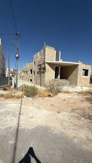 800 m2 More than 6 bedrooms Villa for Sale in Amman Al-Kom Al-Gharbi