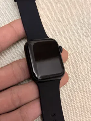 Apple Watch SE 3rd generation جديد نو اكتڤ