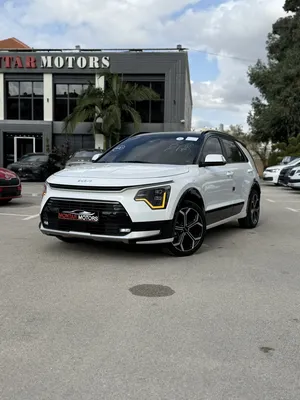 كيا نيرو ترخيص 2023 محرك 1600 هايبرد جير أوتوماتيك 141 حصان