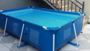 مسبح عائلي للبيع