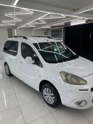 Used Peugeot Partner in Ramallah and Al-Bireh
