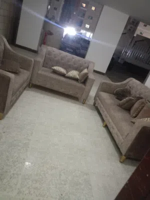 طقم كنب نظيف جدا جدا