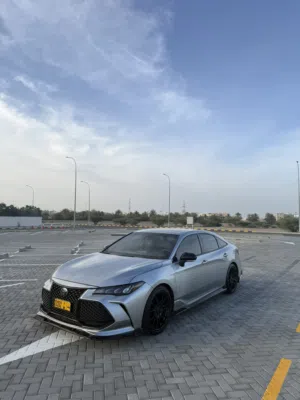 Used Toyota Avalon in Muscat