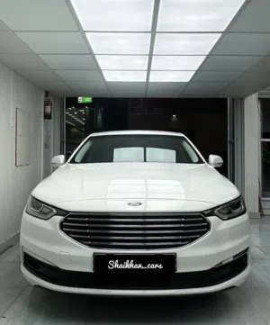 Ford Taurus 2021