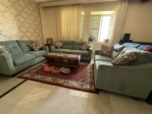 طقم كنب امريكي 7مقاعد بحال الوكالة : للبيع