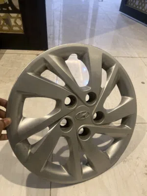 عرض مستحييل طاسة هيونداي أصلية (وكالة) - نظيفة جداً