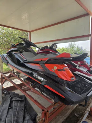 yamaha fx svho limited edition 2021 200hrs   كشن رياضي  3 اشخاص