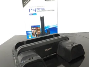 حامل او استاند بلاي 4  مستعمل جدا قليل