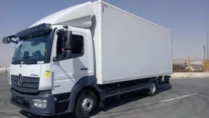 اتيجو  مرسيدس MP4  قياس 821 موديل 2021 مع  مكيف صندوق مغلق وباب خلفي هايدروليكي المانية حرة