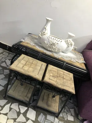 سيت ميز وطبلات خشب مطعم بحديد