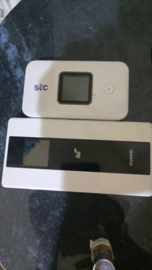 جهازين راوتر هواوي sts بحاله جيده