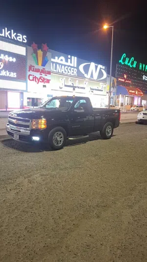 Used Chevrolet Silverado in Al Jahra
