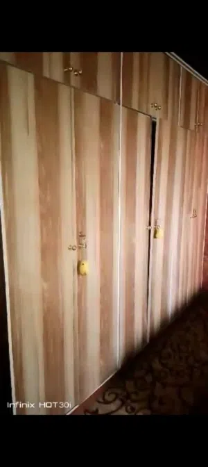 غرفة نوم ثلاث تخوت +فرشات +خزانة طابقين السعر200