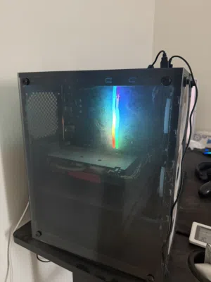 Gaming pc + monitor