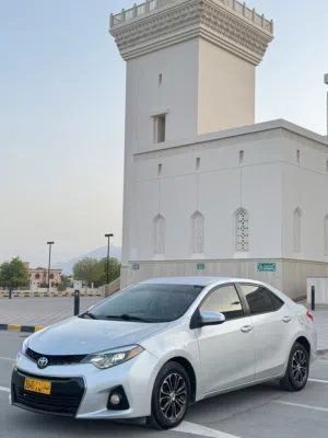 Used Toyota Corolla in Al Dakhiliya