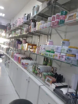 محل مستحضرات تجميل للبيع
