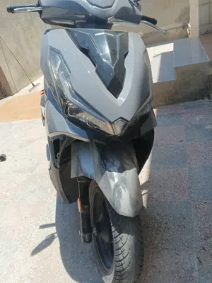 سكوتر داينج 125هايبرد