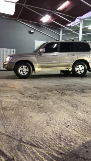 Used Toyota Land Cruiser in Al Sharqiya