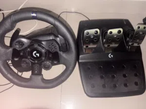 Logitech g29 used for 6-7 months negotiable