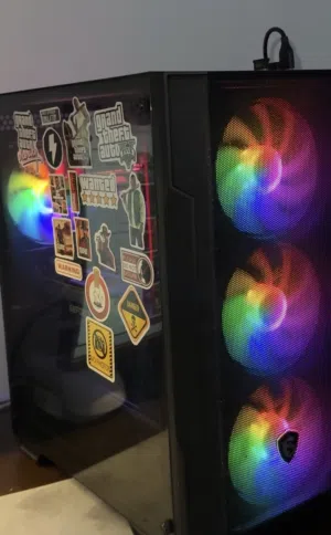 جيمنج  Pc للبيع ( الوصف مهم)
