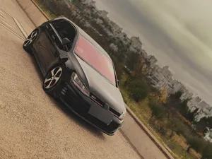 used-volkswagen-golf-gti-in-hebron