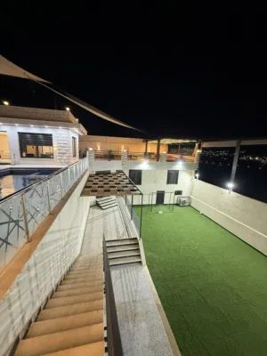 4 Bedrooms . Furnished . Daily3