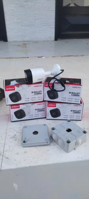 كامرات المراقبة في  عبري الظاهرة