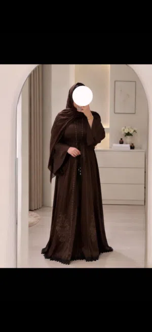 عباية من دبي
