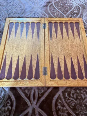 طاوله للبيع