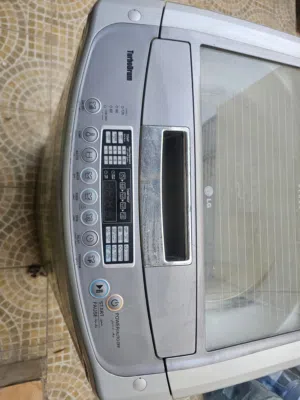 For Sale: LG Fully Automatic Top-Load Washing Machine (12 kg)  غسالة LG فوق أوتوماتيك 12 كيلو