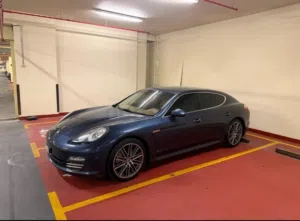 Panamera 4S GCC 2012 excellent condition