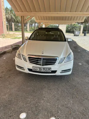 مرسيدس E300 موديل 2013