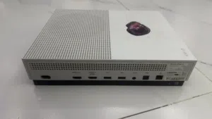 Xbox one للبيع 1 تيرا