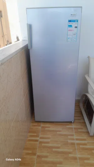 فريزر حجم وسط أستعمال شهر فقط