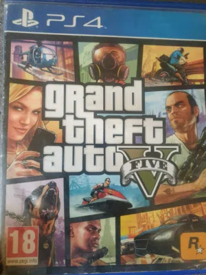 سيدي GTA V قراند مع سماعة هايبر x شغاله بس بده جلده على اليمين