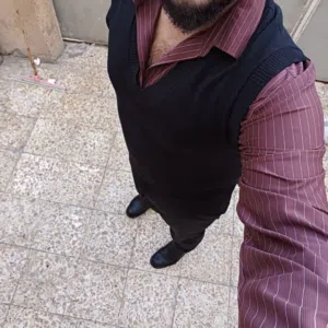 مربي طيور الزينة 