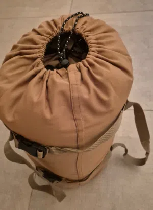 كيس نوم (sleeping bag )