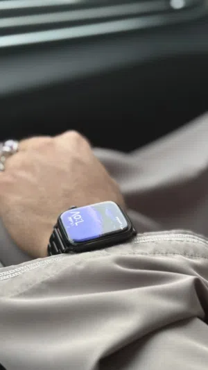 Apple smart watches for Sale in Al Dakhiliya