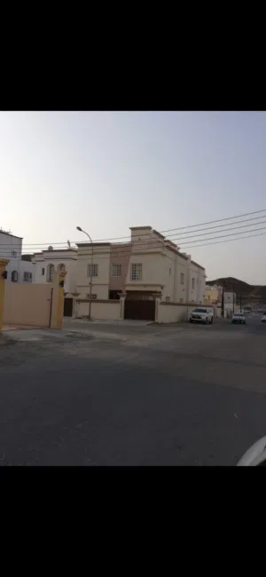 منزل بالعامرات الخامسة الامتداد الاول