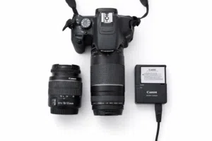كاميرا Canon EOS 700D للبيع بحالة ممتازة