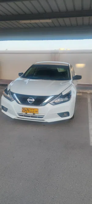 Used Nissan Altima in Muscat
