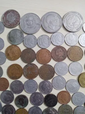 عملات اردنيه قديمه للملك الحسين بن طلال جميعها