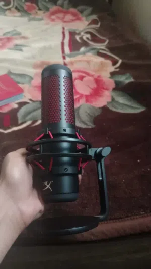 مايك Hyperx quad cast