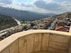 180 m2 3 Bedrooms Apartments for Sale in Ramallah and Al-Bireh Other