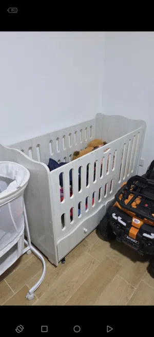 تخت سرير أطفال خشب