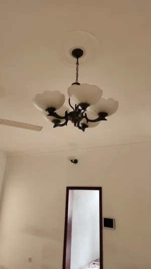 للبيع ليتات ثريات